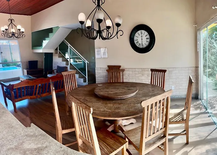 Casa amarela 2km de Geribá-Buzios