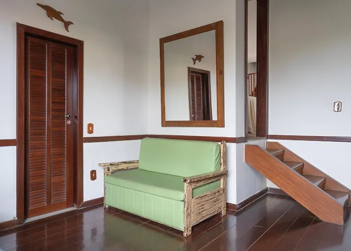 Exclusiva casa em Geriba com vista para o mar