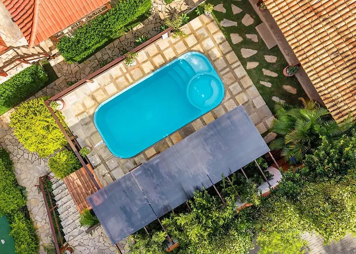 Villa Arpoador | Praia Piscina Churrasqueira Estacionamento | By Buzios Rentals